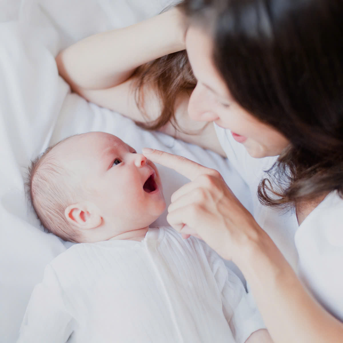 Đổi sữa cho con đúng cách: Nguyên tắc giúp bé hợp sữa ngay từ đầu